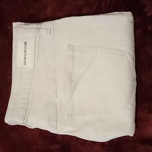 NWOT White Calvin Kelin Bermuda Jean shorts sz 14